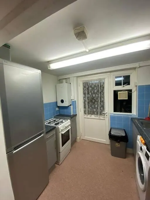 Better Bromley Apartment